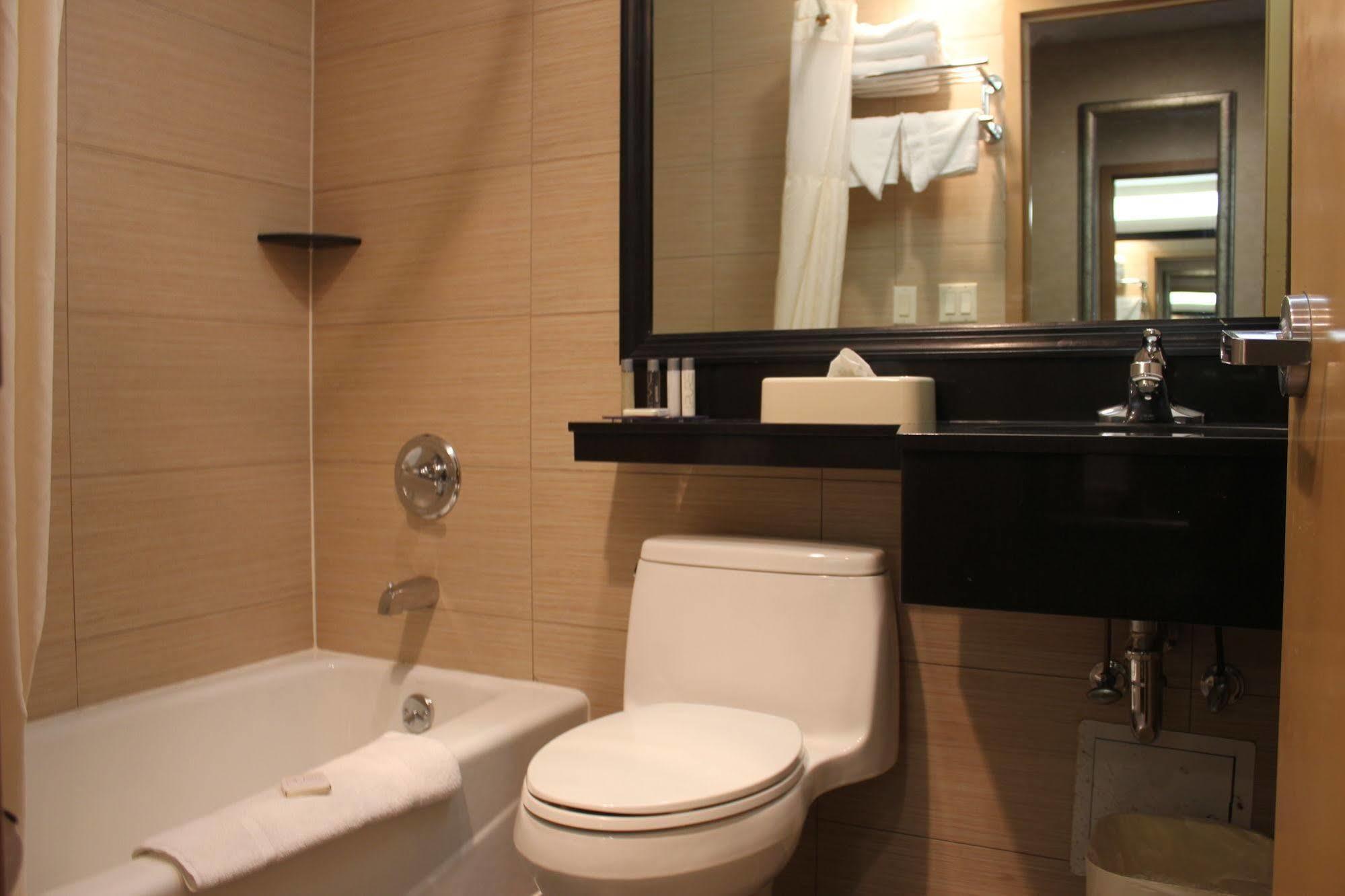Bellerose Inn Zewnętrze zdjęcie